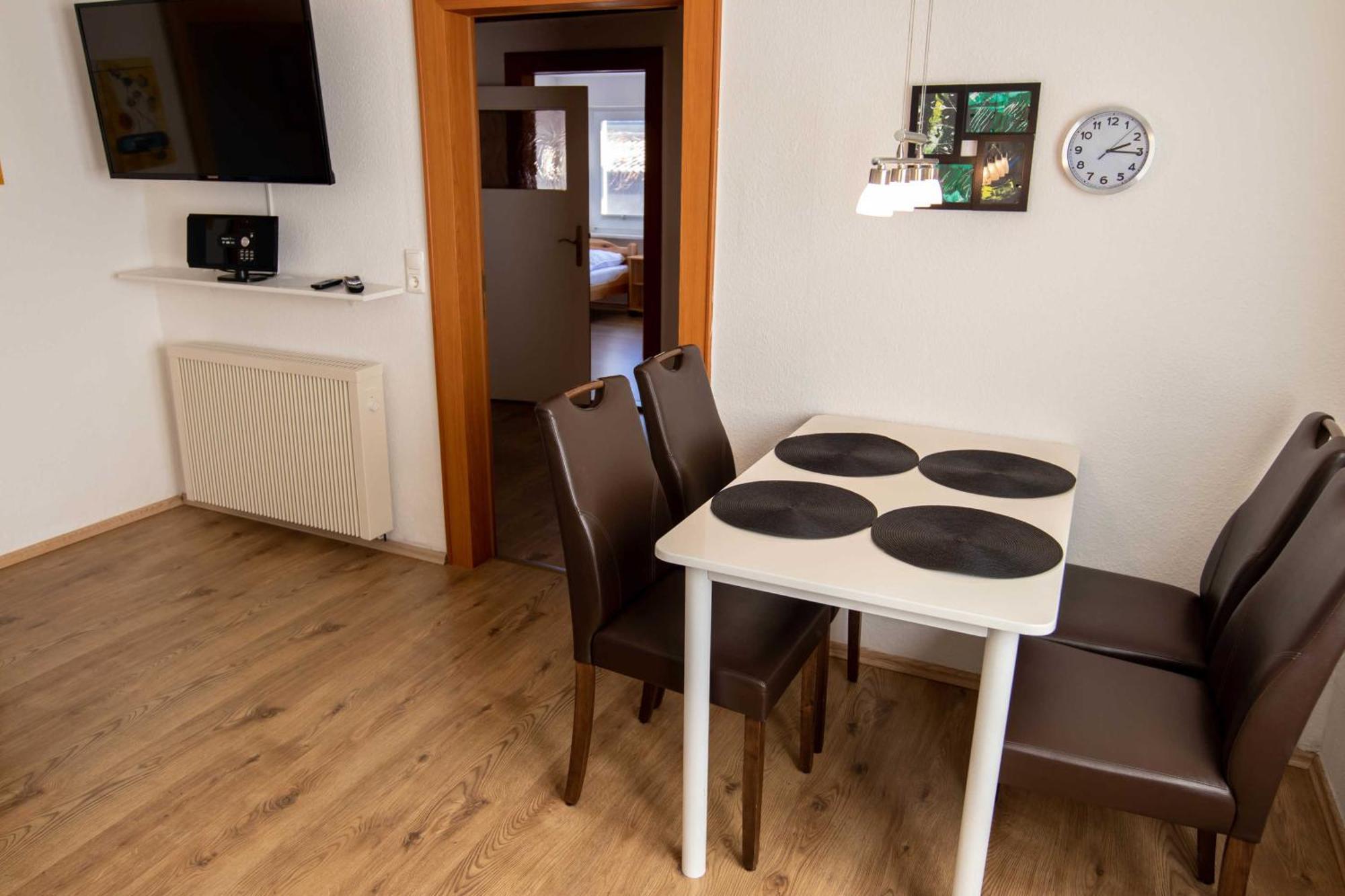 Ferienwohnung Sonnenseite Freest Ngoại thất bức ảnh